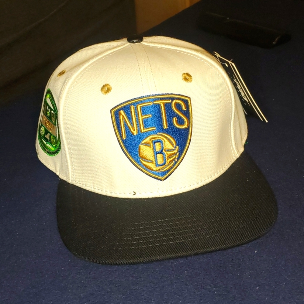 Pro Standard [NEW] NWT Brooklyn  Nets Snap back